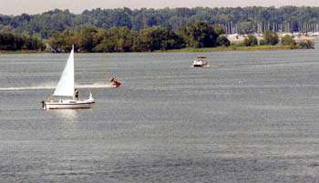 Carlyle Lake Boating and Sailing