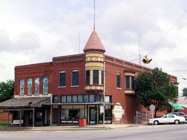 Apache Municipal Building