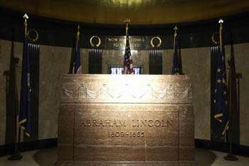 Lincoln Tomb State Historic Site