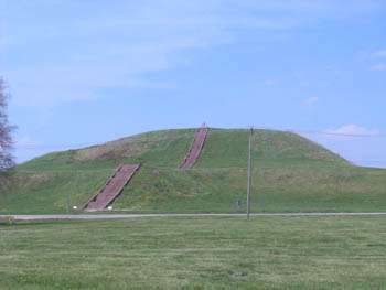 Cahokia Mounds State Historic Site