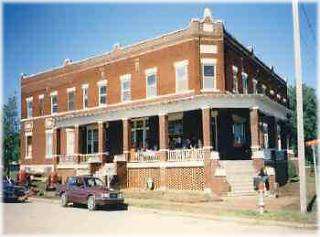 Leatherock Hotel and Museums