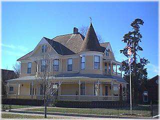 Historic Homes Tour