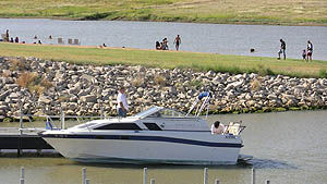 Horse Thief Lake Swimming Beach