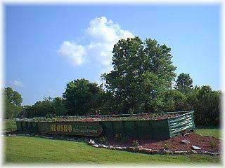 World's Largest Flowerbox