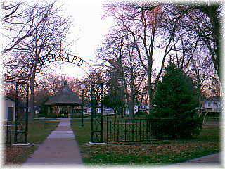 Historical District Walking Tour - Barnard Park