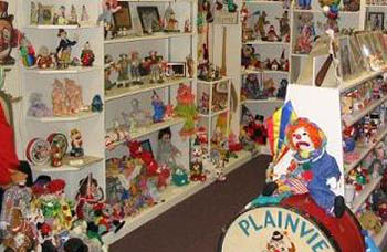 Klown Doll Museum