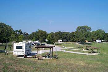 Grapevine Lake Camping