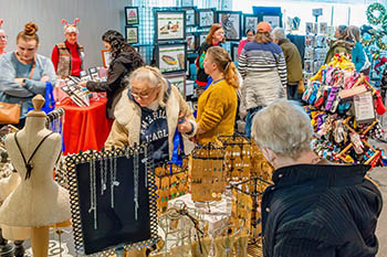 Roseville Holiday Craft Fair