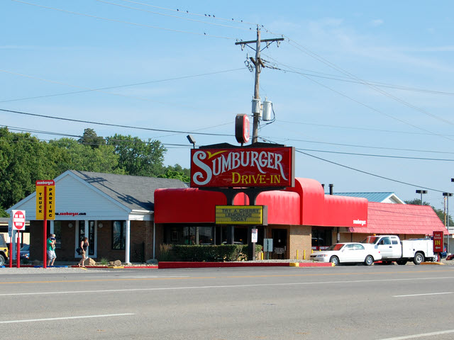 Sumburger Drive-In