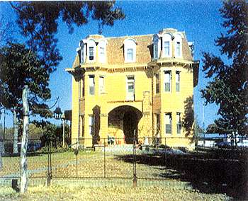 Herrman House Bed & Breakfast