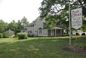 Plain & Fancy Bed & Breakfast - Ironton, MO