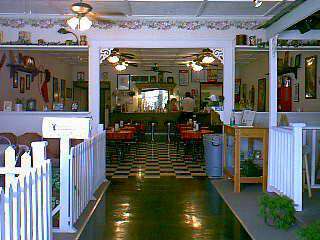 Carolyn's Main Street Soda Fountain